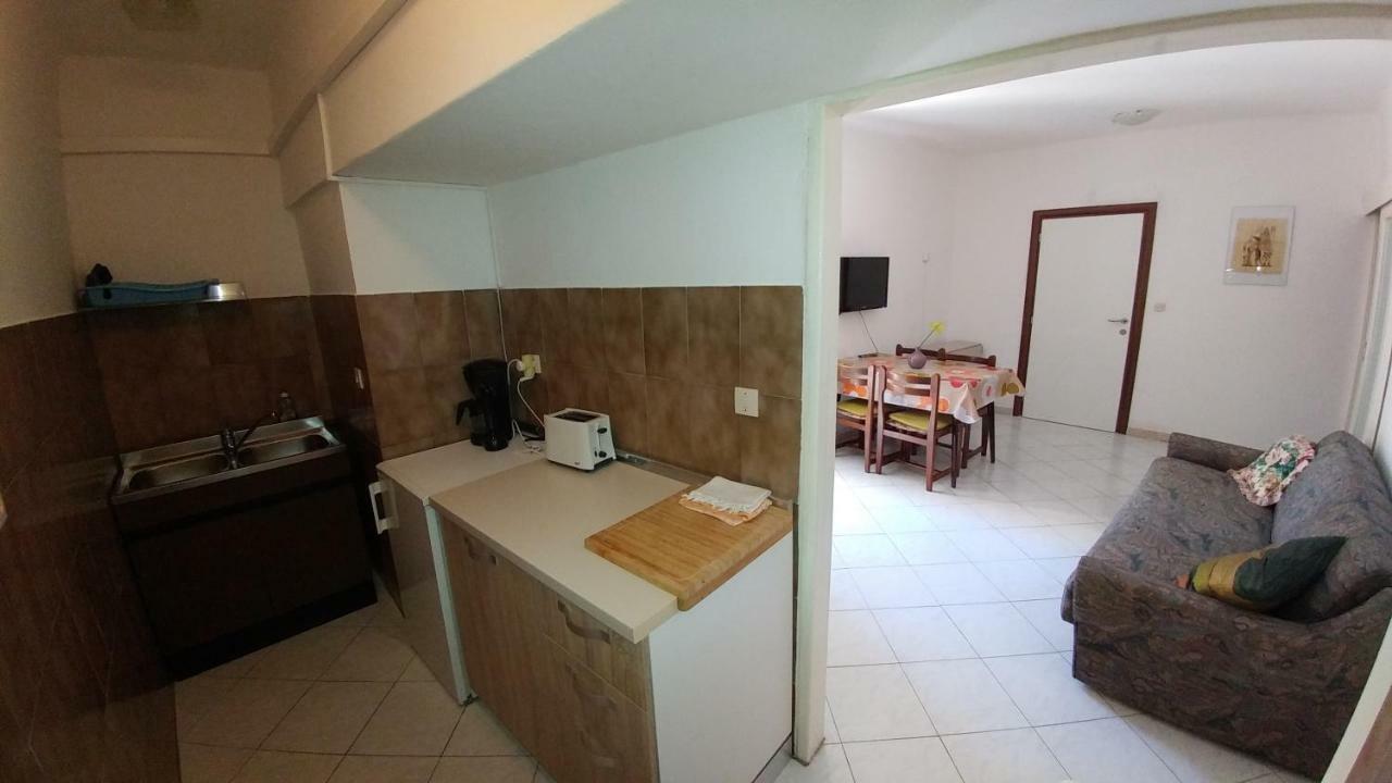 Guesthouse Boris Labin  Exterior photo